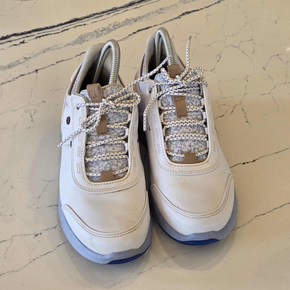 FootJoy Stratos‎ Golf Shoes White Leather Spikeless waterproof Women size 8.5